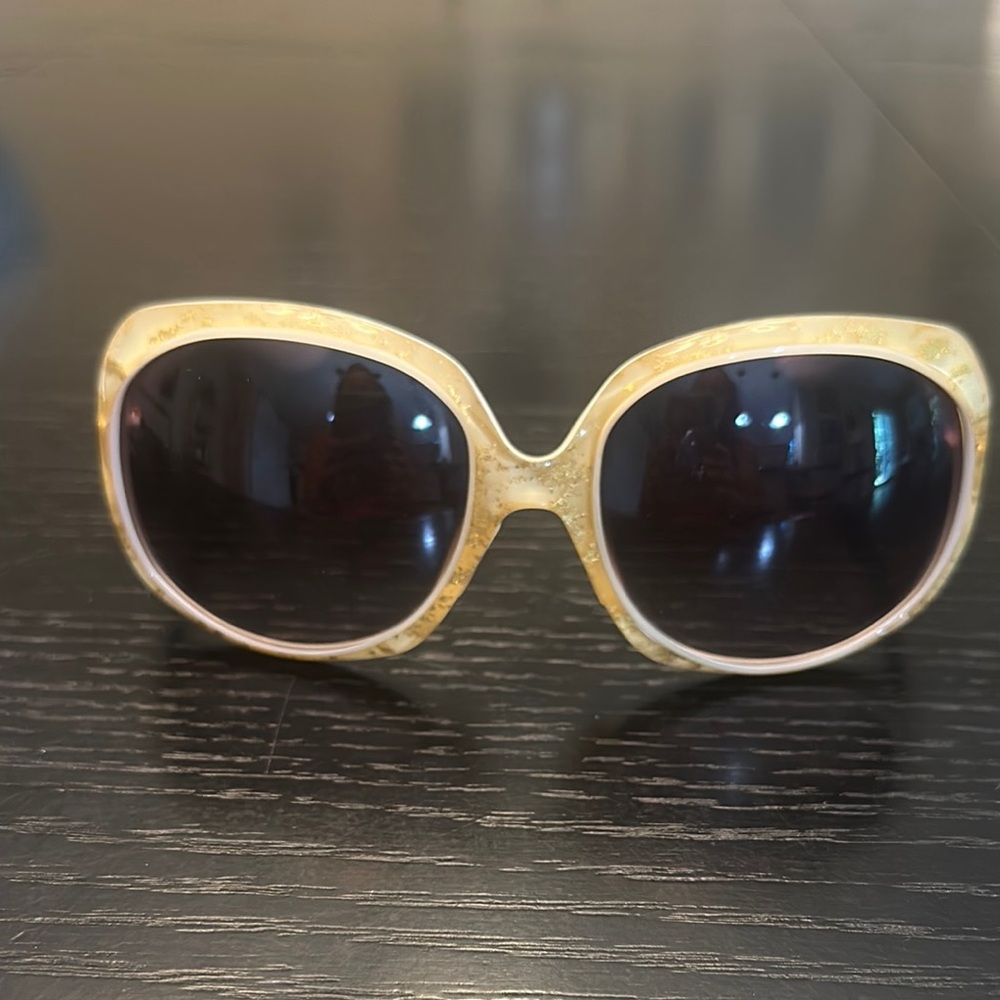 Dior Gold and Black Sunglasses Round Frame Accessories